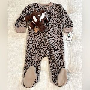 Carters, Size 6-9M, Footed Zip Onesie, NWT, w/Moose Pacifier Plush